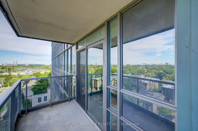 Additional image 28 of 15 Greenview Ave Unit 1011