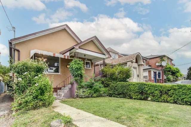 108 Clovelly Ave