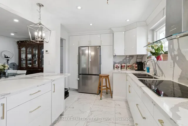 Additional image 13 of 76 Ruthmar Cres