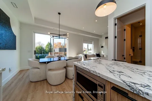 Additional image 8 of 70 Chamberlain Ave