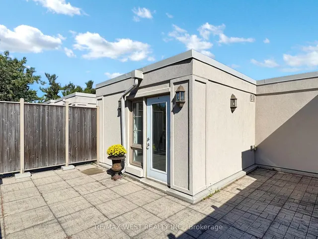 Additional image 29 of 20 Burkebrook Pl Unit Th 14