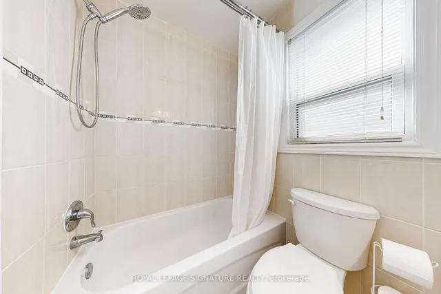 Additional image 19 of 45 Caronport Cres
