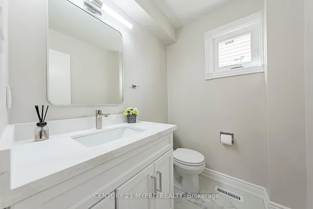 Additional image 40 of 47 Fieldside Dr