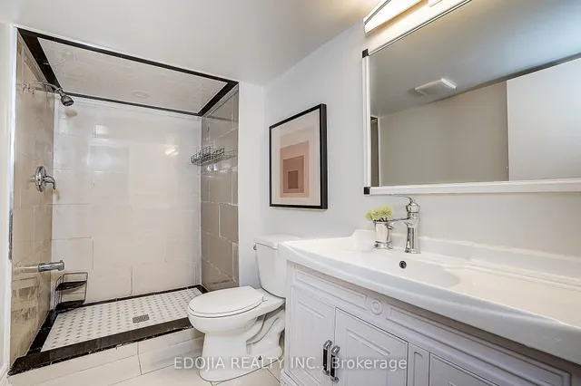 Additional image 32 of 229 Empress Ave