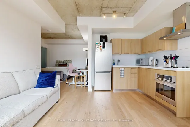 Additional image 3 of 560 King St Unit 417