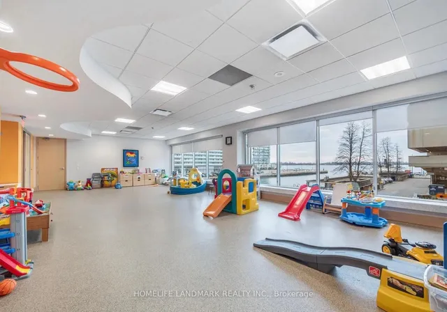 Additional image 28 of 10 Queens Quay Unit 408