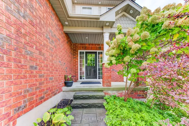 Additional image 4 of 124 Winding Wood Cres