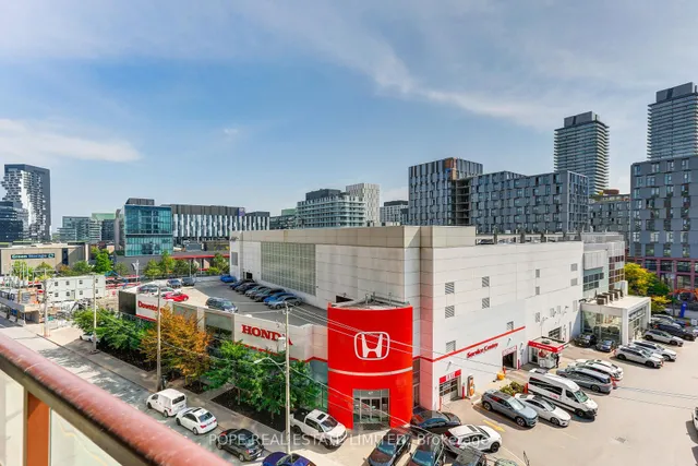 Additional image 19 of 28 Eastern Ave Unit 522