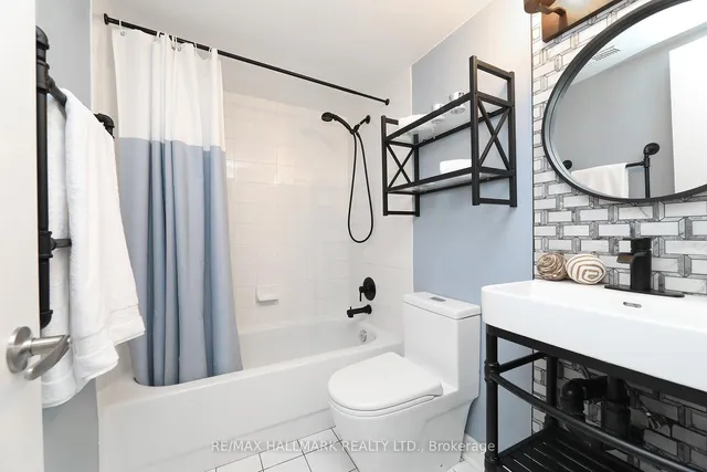 Additional image 24 of 146 Manitoba St