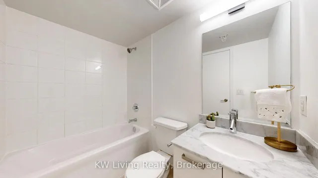 Additional image 21 of 36 Lisgar St Unit 1211E