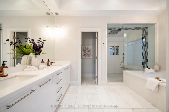 Additional image 27 of 14 Sulgrave Cres