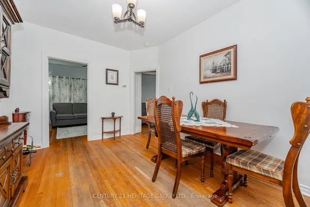 Additional image 10 of 126 Watson Ave