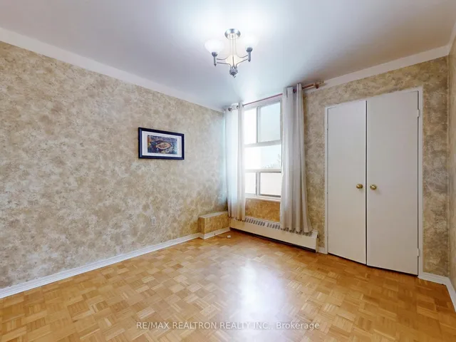 Additional image 24 of 360 Ridelle Ave Unit 410