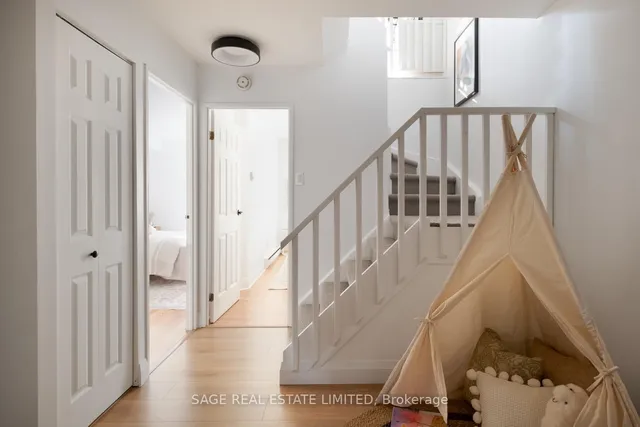 Additional image 23 of 1250 King St Unit 21