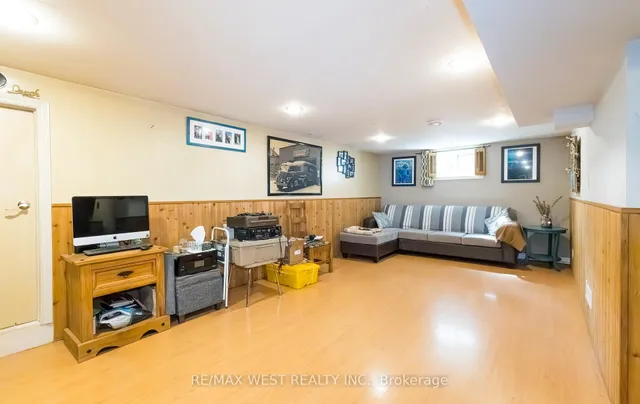 Additional image 20 of 62 Allenby Ave