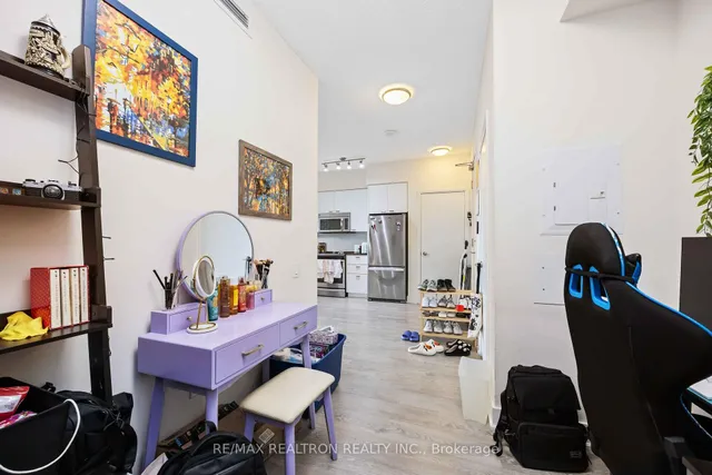 Additional image 10 of 30 Roehampton Ave Unit 1501