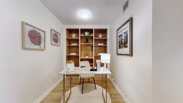 Additional image 10 of 181 Village Green Sq Unit 915