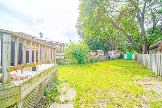 Additional image 39 of 42 Pixley Cres