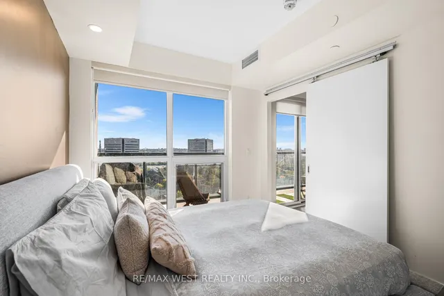 Additional image 7 of 6 Sonic Way Unit 1405