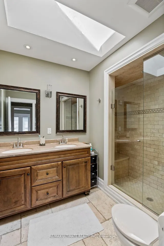 Additional image 27 of 23 Seneca Ave