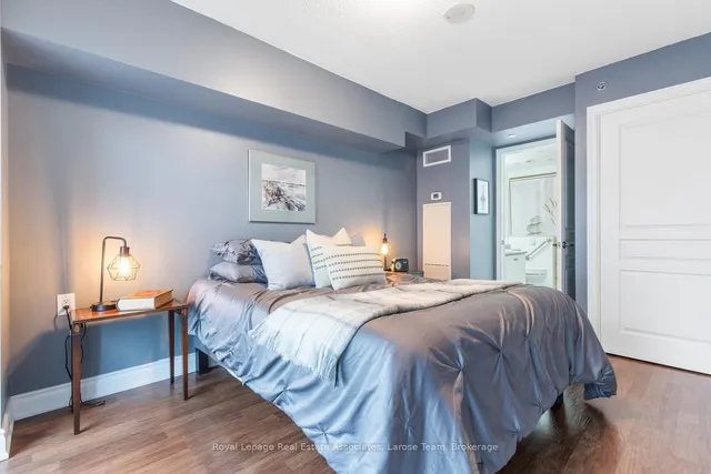 Additional image 14 of 3 Marine Parade Dr Unit 1801