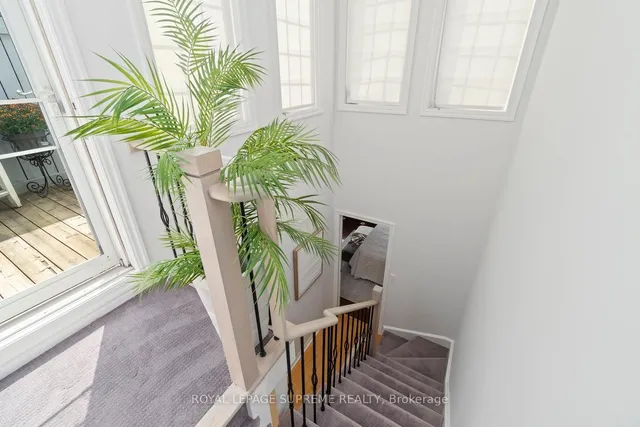 Additional image 26 of 6 Wellesley Pl Unit 37