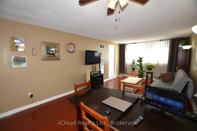 Additional image 7 of 10 Tapscott Rd Unit 1213