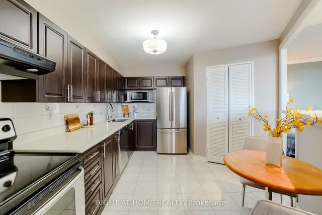 Additional image 9 of 5 Shady Gfwy Unit 1607