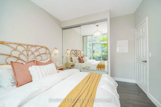 Additional image 19 of 19 Grand Trunk Cres Unit 201