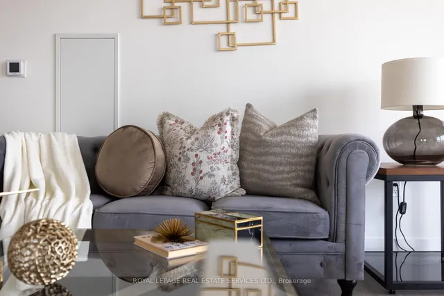 Additional image 5 of 859 The Queensway Unit 1006