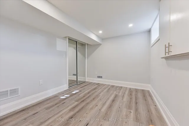 Additional image 26 of 972 Cosburn Ave