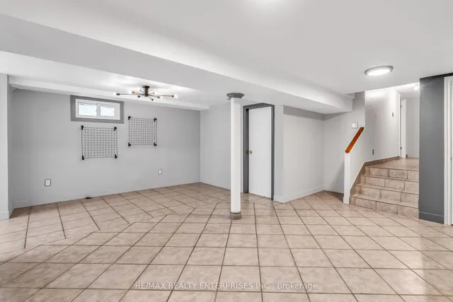 Additional image 35 of 79 Watney Cres