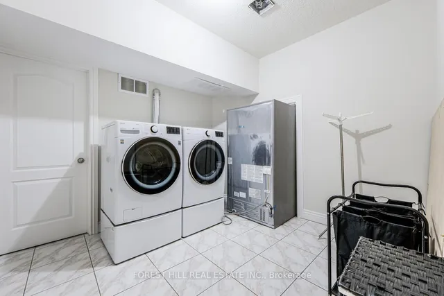 Additional image 40 of 46 Wimpole Dr