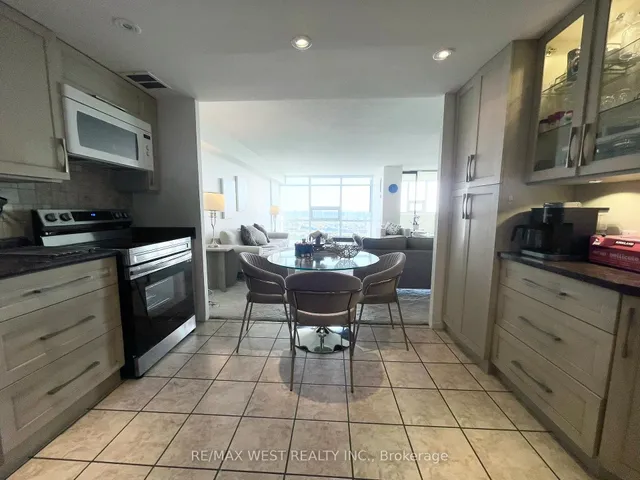 Additional image 10 of 3303 Don Mills Rd Unit 2604