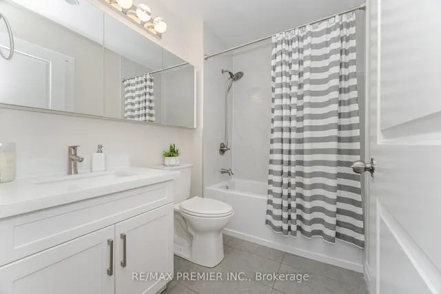 Additional image 21 of 1005 King St Unit 717
