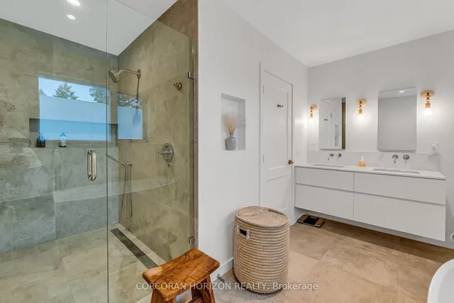 Additional image 26 of 12 Barvale Crt