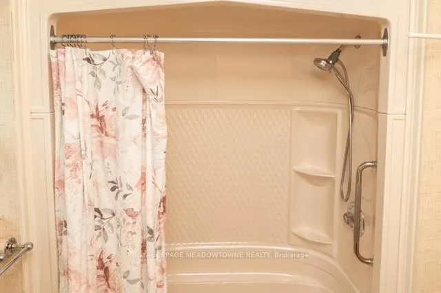 Additional image 17 of 99 Silverstone Dr