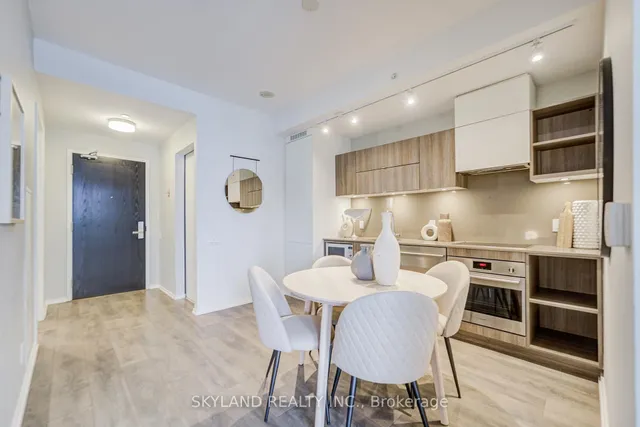 Additional image 7 of 125 Peter St Unit 3211