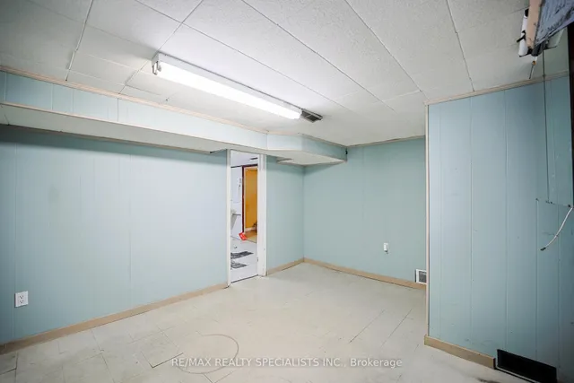 Additional image 25 of 127 Flora Dr