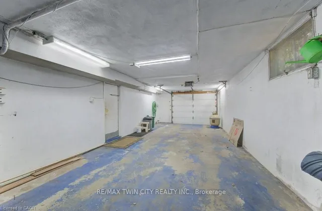 Additional image 46 of 12 Old York Cres