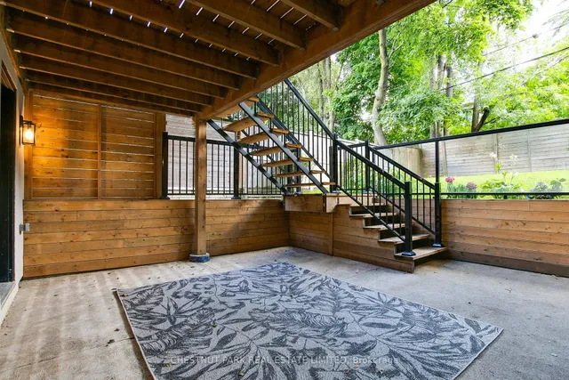 Additional image 47 of 1031 Spadina Rd