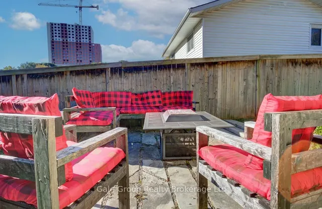 Additional image 23 of 19 Greendale Cres