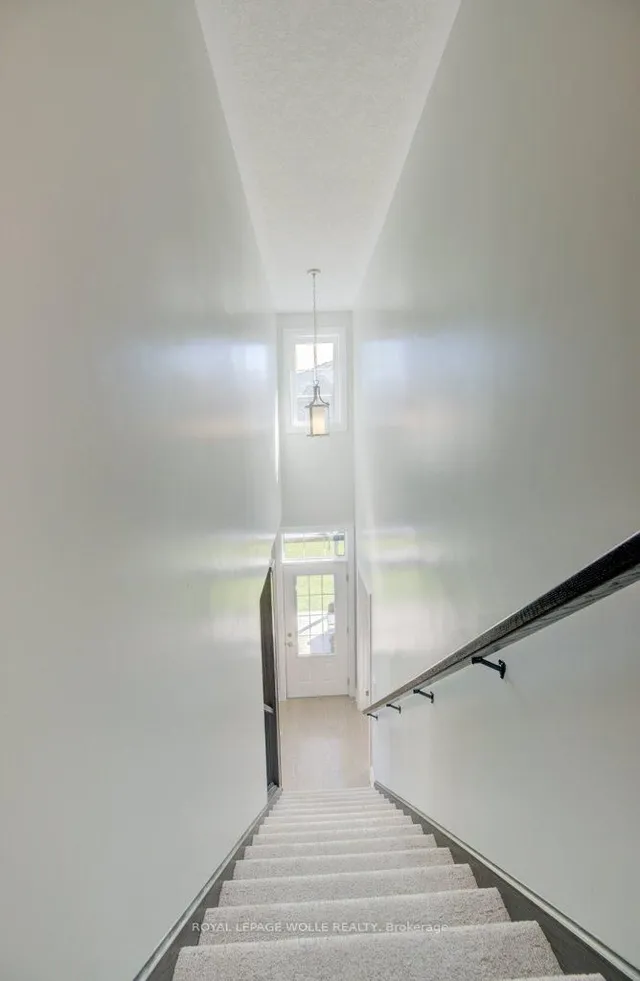 Additional image 28 of 286 Tall Grass Cres