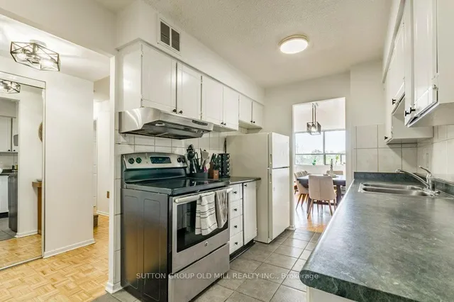 Additional image 6 of 25 Sunrise Ave Unit 306