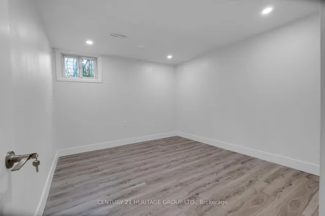 Additional image 40 of 43 Howell Sq