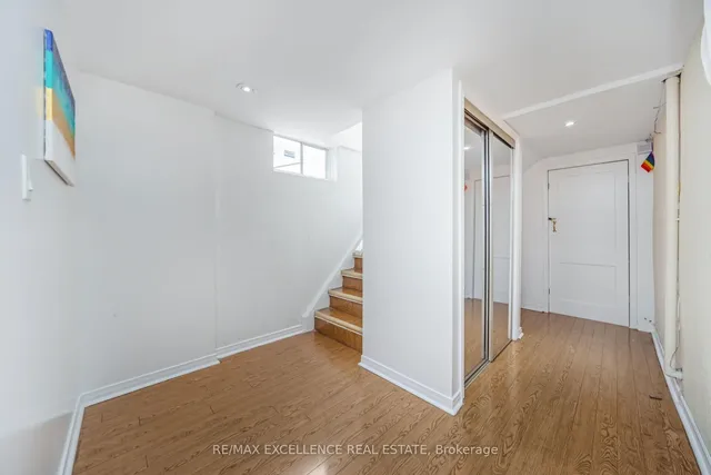 Additional image 26 of 43 Porchester Dr