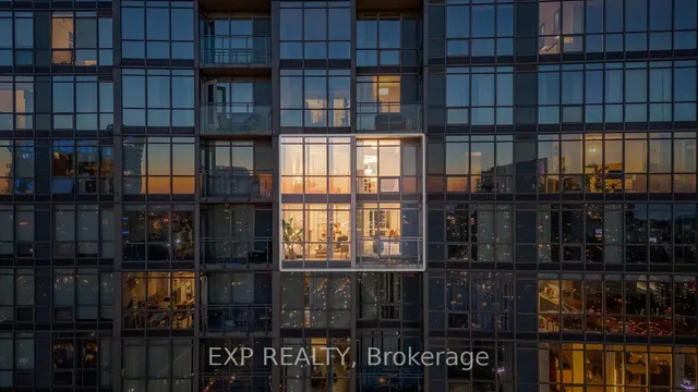 Additional image 37 of 15 Fort York Blvd Unit 4101