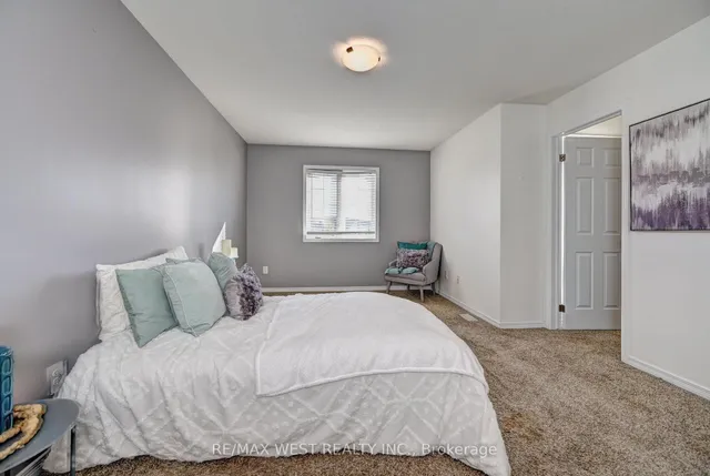 Additional image 24 of 21 Machado St