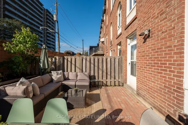 Additional image 28 of 1250 King St Unit 21
