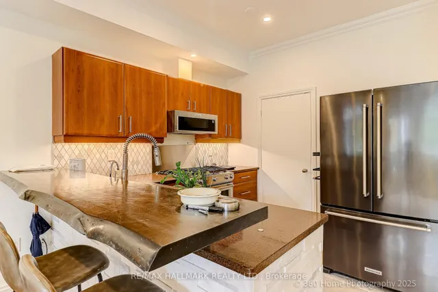 Additional image 7 of 500 Richmond St Unit 333